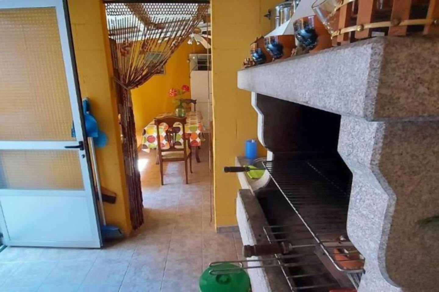 Apartamento Centrico Cerca De La Playa บวยอู ภายนอก รูปภาพ